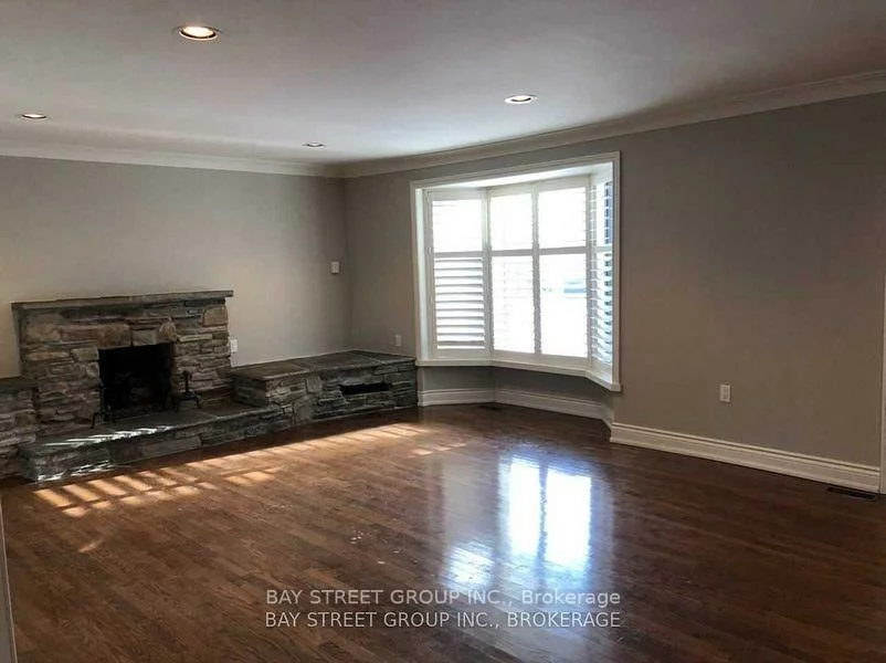 1523, Duncan, 1011 - MO Morrison, Oakville