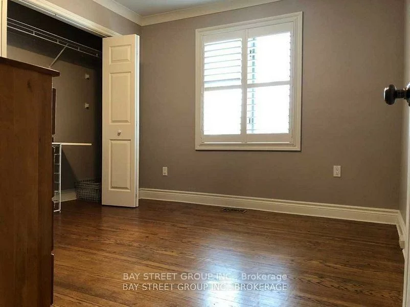 1523, Duncan, 1011 - MO Morrison, Oakville