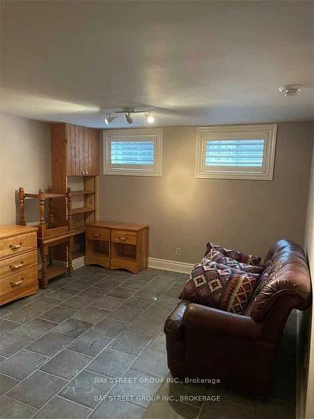 1523, Duncan, 1011 - MO Morrison, Oakville