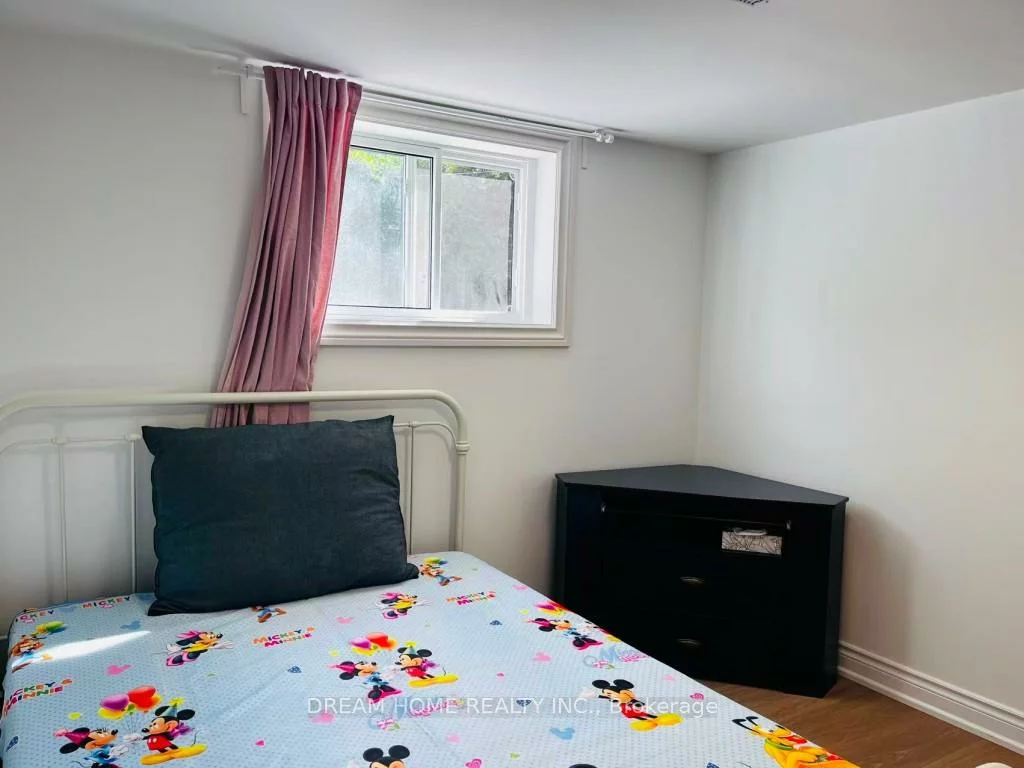 367, Yale, 1020 - WO West, Oakville