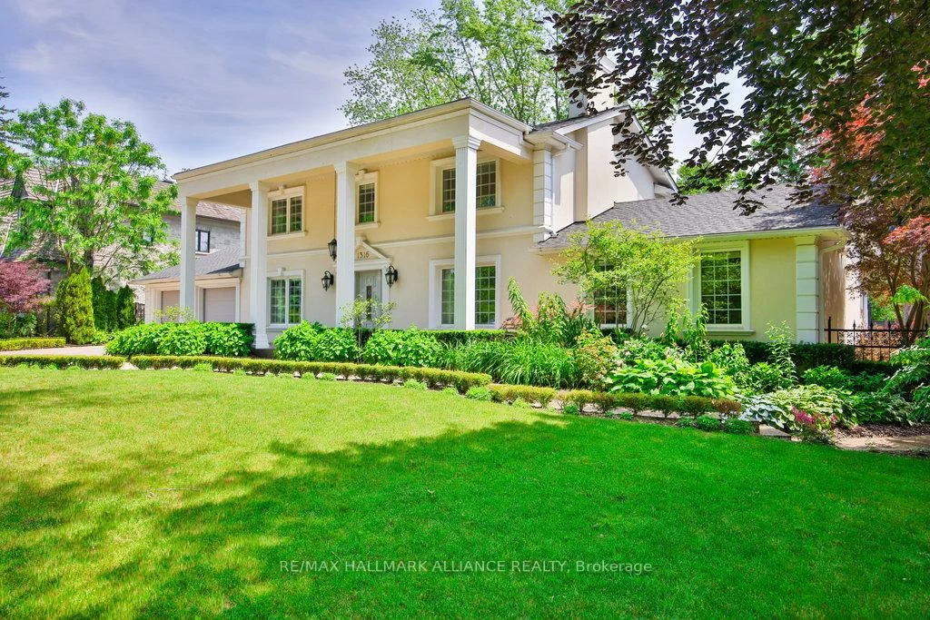 1316, Cambridge, 1011 - MO Morrison, Oakville