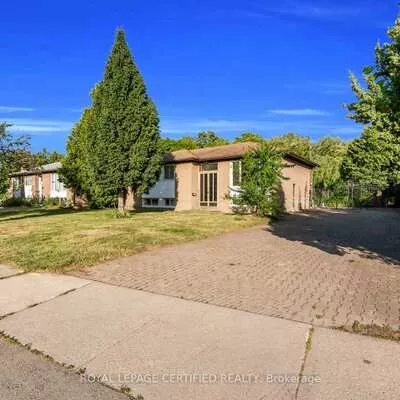 1398, Rebecca, 1017 - SW Southwest, Oakville