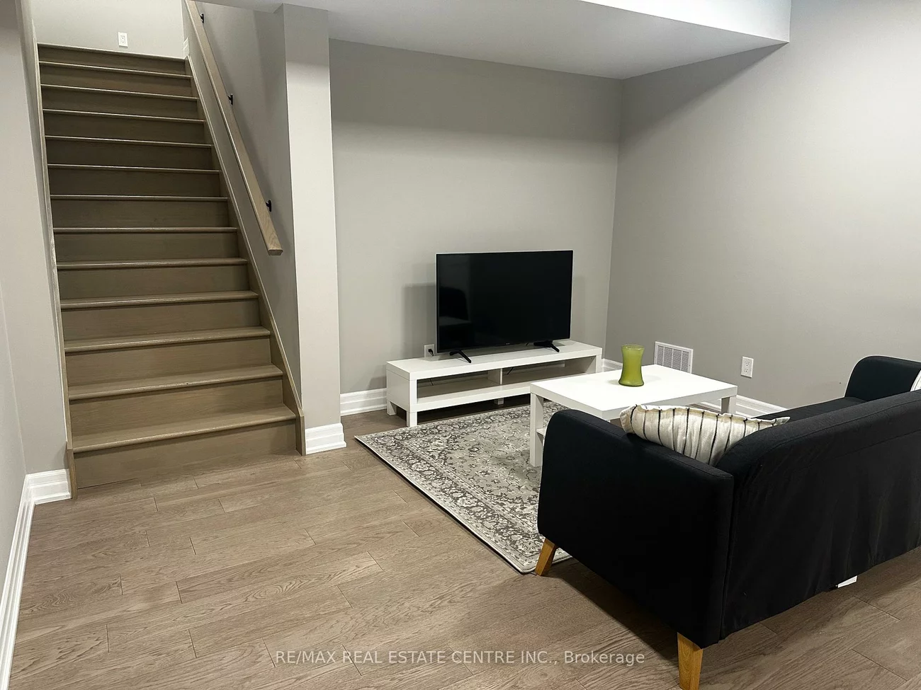 3300, Sunningdale, 1008 - GO Glenorchy, Oakville