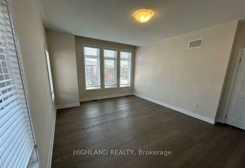 97, Bowbeer, 1008 - GO Glenorchy, Oakville