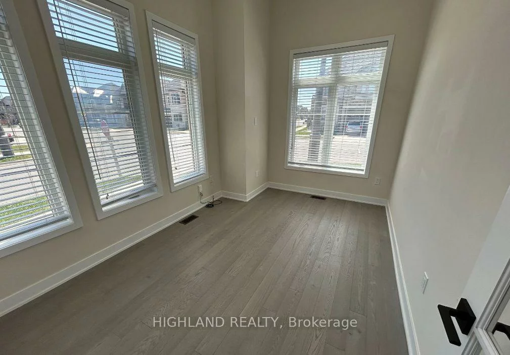 97, Bowbeer, 1008 - GO Glenorchy, Oakville