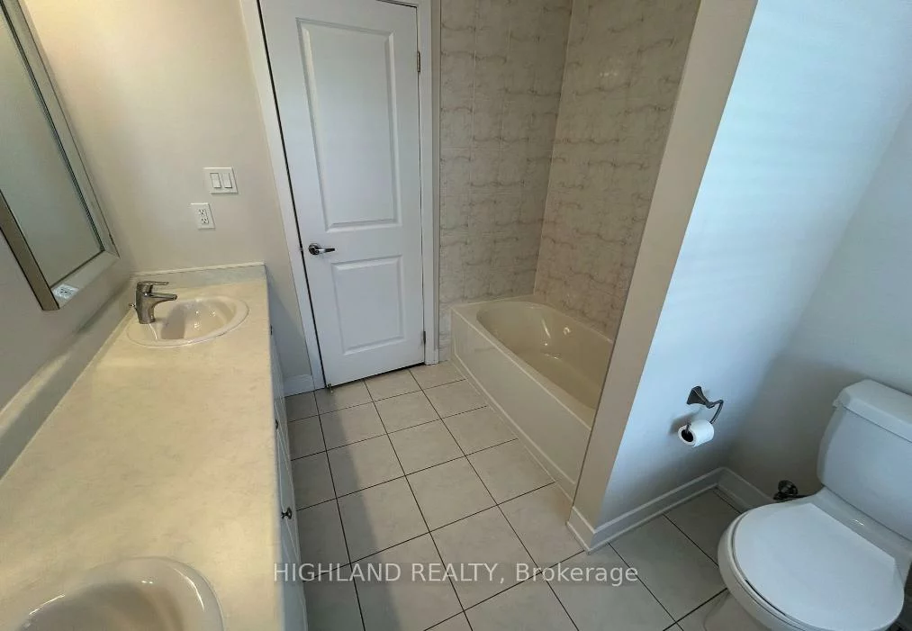 97, Bowbeer, 1008 - GO Glenorchy, Oakville