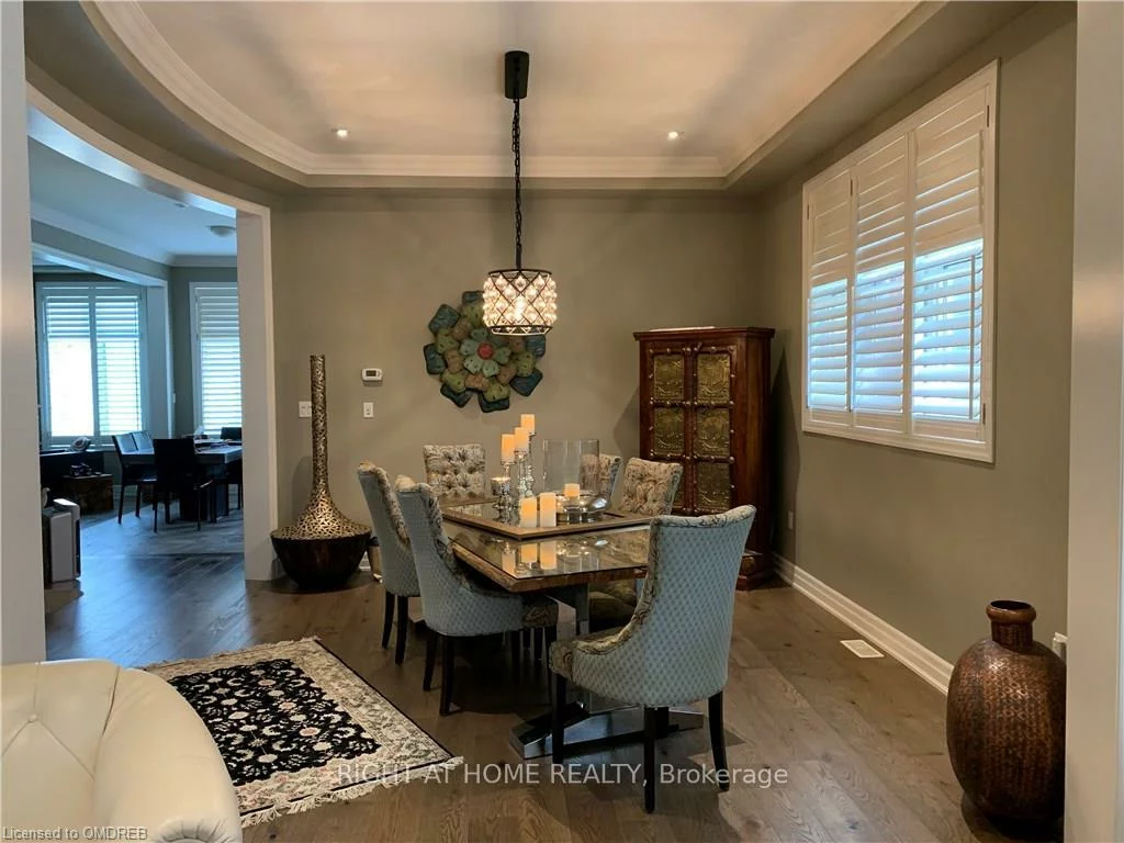 163, Magnolia, 1008 - GO Glenorchy, Oakville
