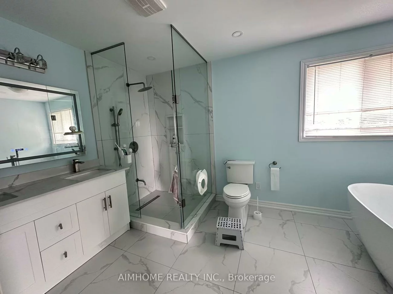 2034, Blue Jay, 1022 - WT West Oak Trails, Oakville