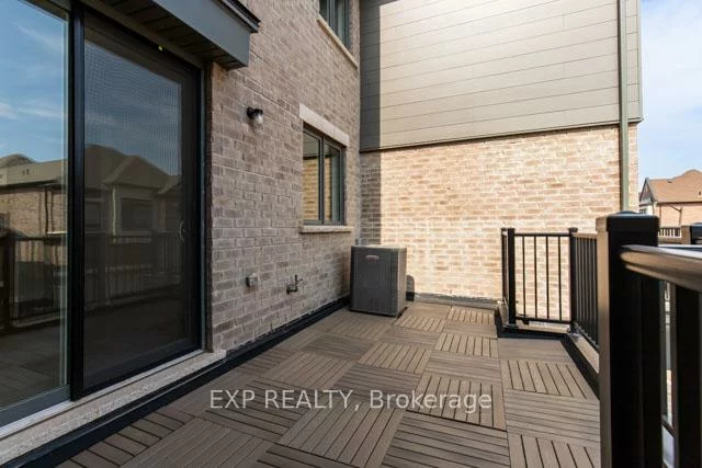 3255, Sixth, 1008 - GO Glenorchy, Oakville