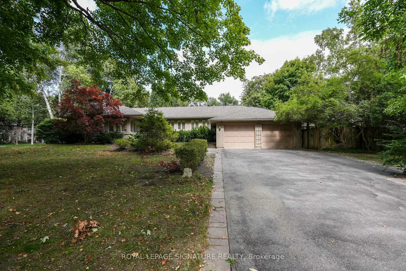 169, Maple Grove, 1006 - FD Ford, Oakville