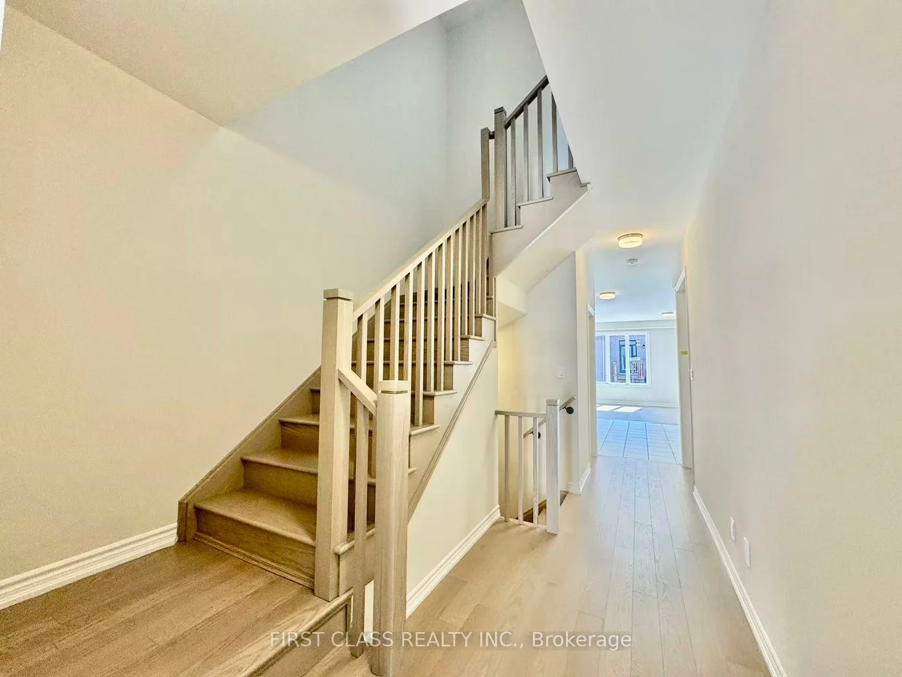 1199, Dartmouth, 1040 - OA Rural Oakville, Oakville