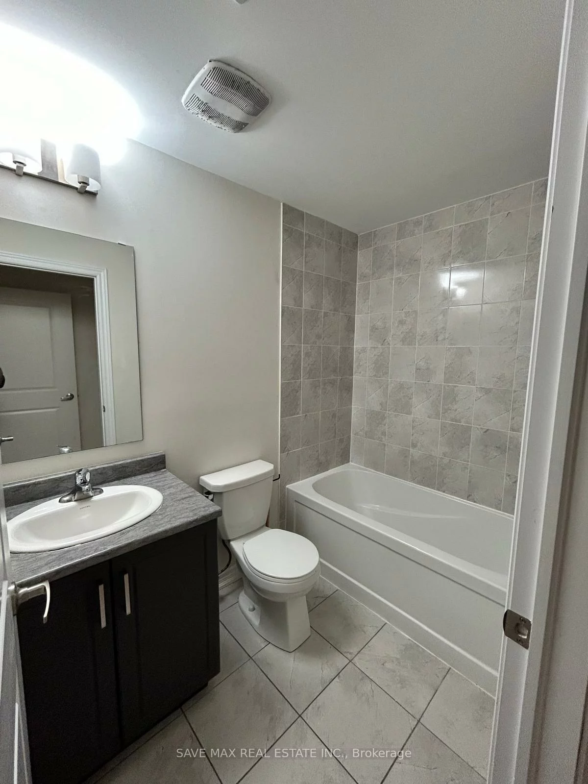 1153, Stag Hollow, 1001 - BR Bronte, Oakville