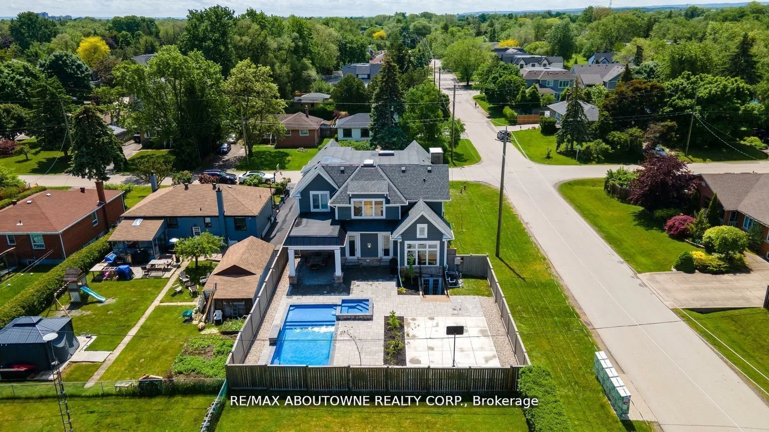 265, Woodale, 1020 - WO West, Oakville