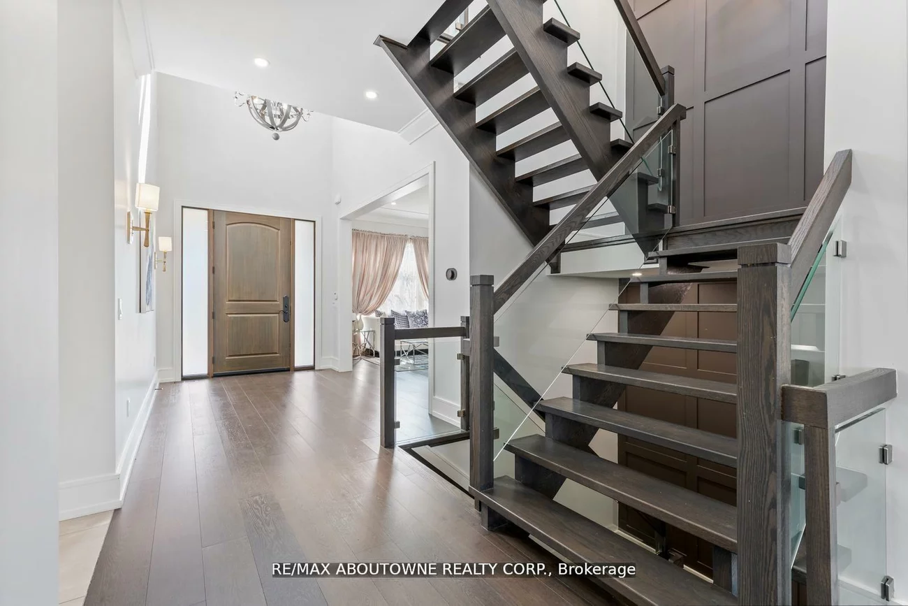 265, Woodale, 1020 - WO West, Oakville
