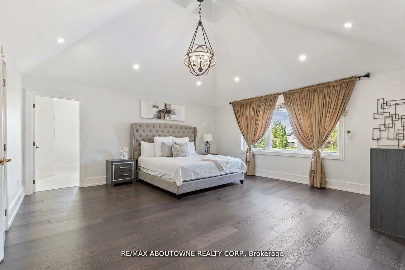 265, Woodale, 1020 - WO West, Oakville