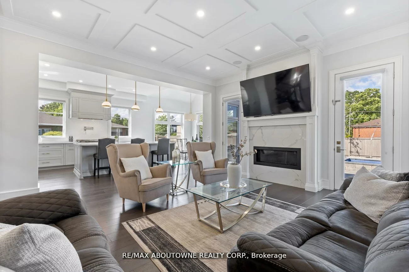 265, Woodale, 1020 - WO West, Oakville