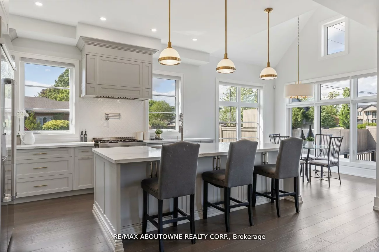 265, Woodale, 1020 - WO West, Oakville