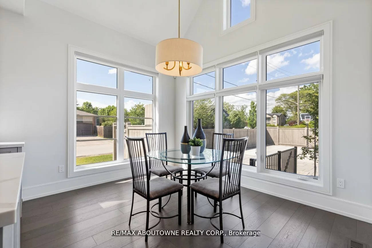 265, Woodale, 1020 - WO West, Oakville