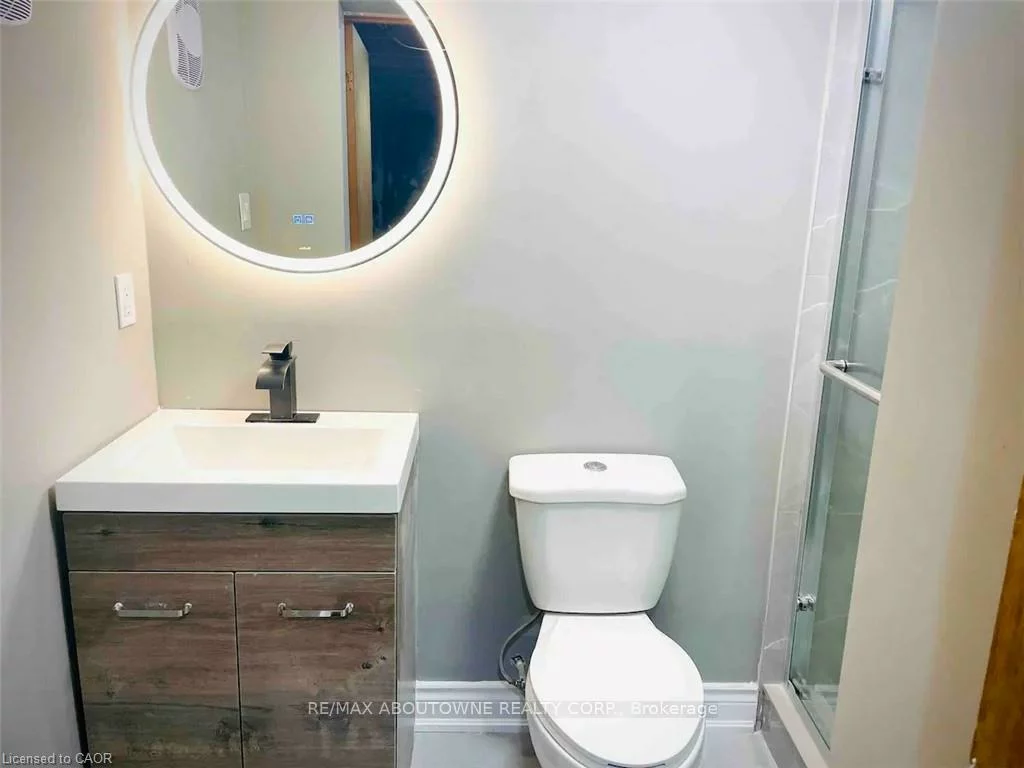 174, Chalmers, 1001 - BR Bronte, Oakville