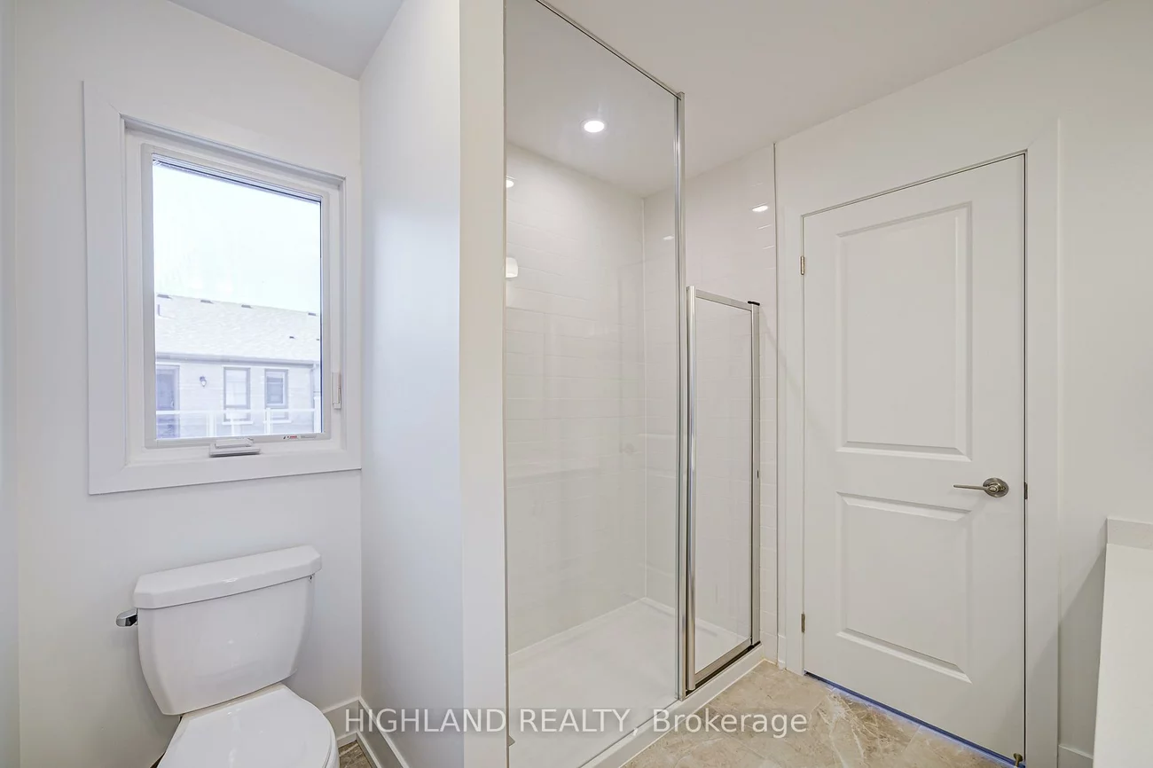 1220, Dartmouth, 1010 - JM Joshua Meadows, Oakville