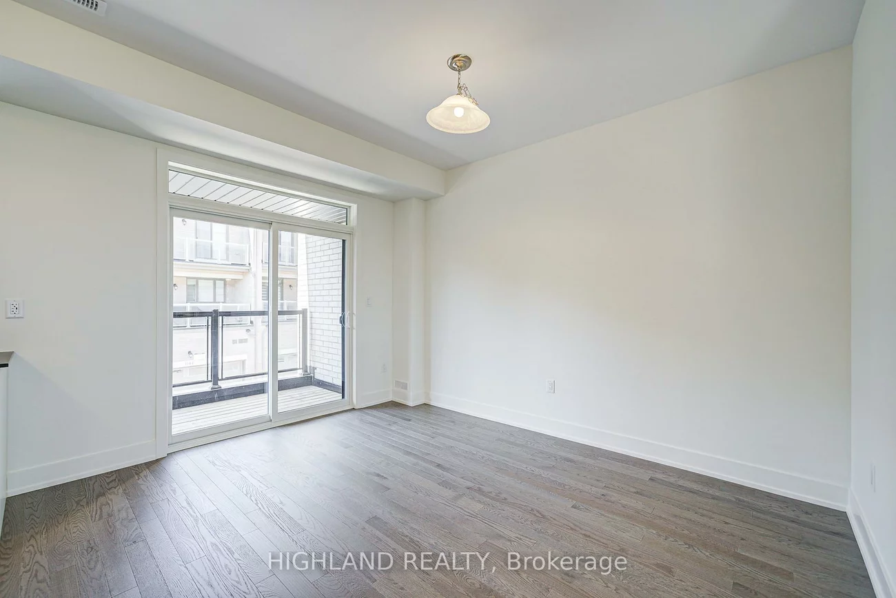 1220, Dartmouth, 1010 - JM Joshua Meadows, Oakville
