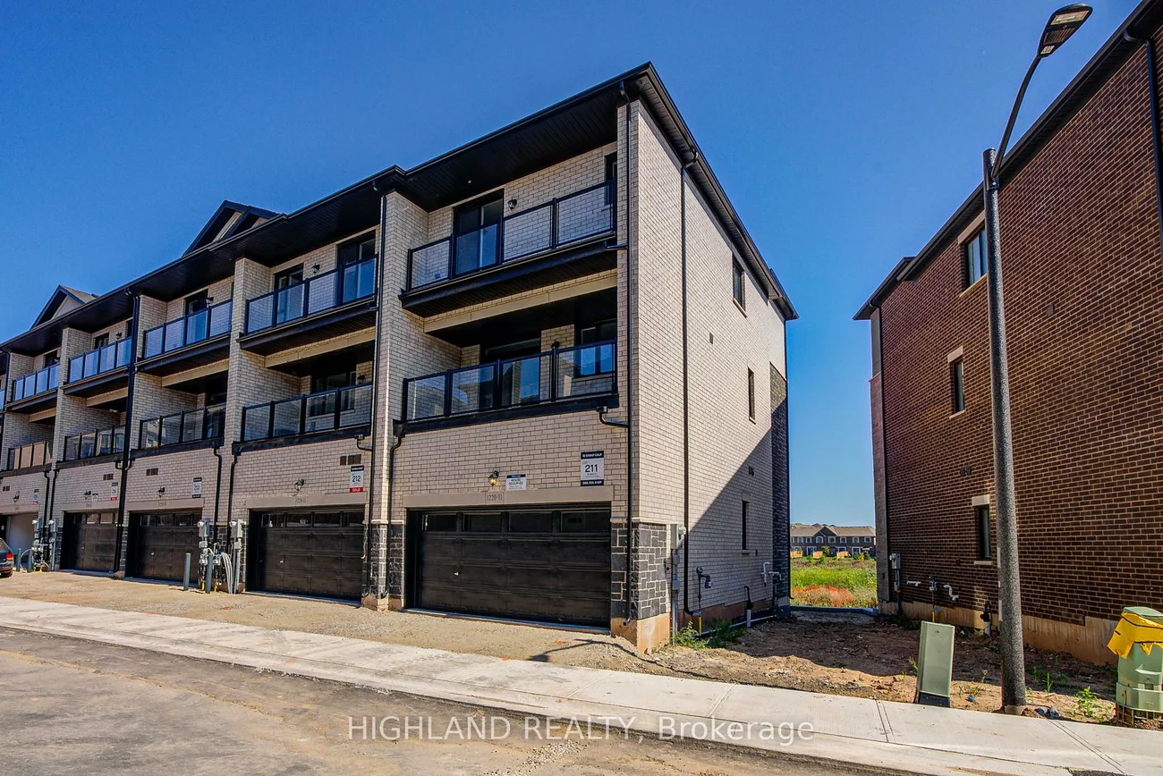 1220, Dartmouth, 1010 - JM Joshua Meadows, Oakville