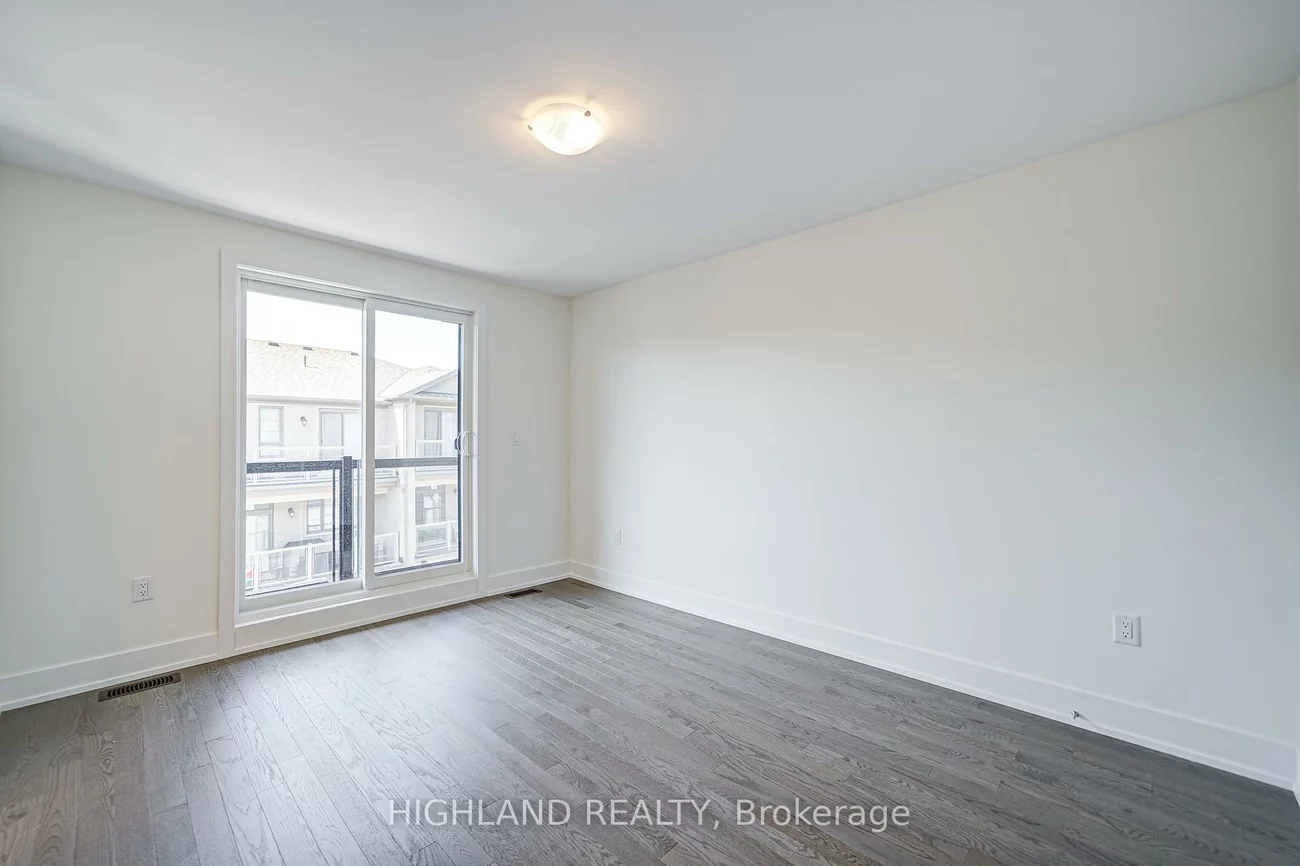 1220, Dartmouth, 1010 - JM Joshua Meadows, Oakville