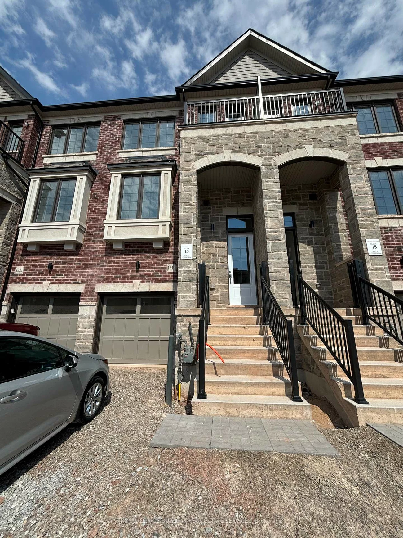 1319, Shevchenko, 1012 - NW Northwest, Oakville