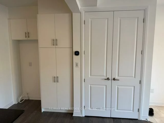 3252, Sixth, 1008 - GO Glenorchy, Oakville