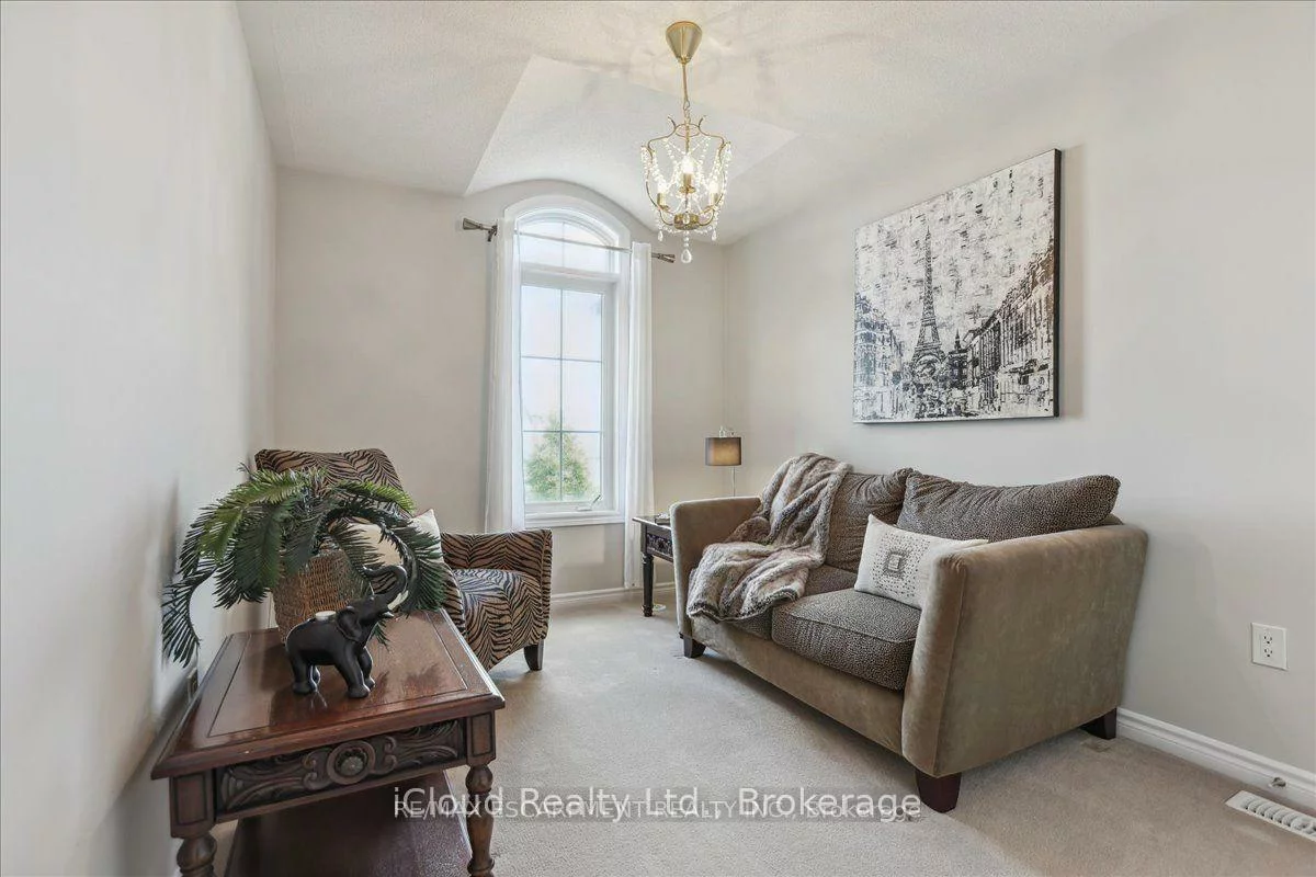 2572, Grand Oak, 1019 - WM Westmount, Oakville