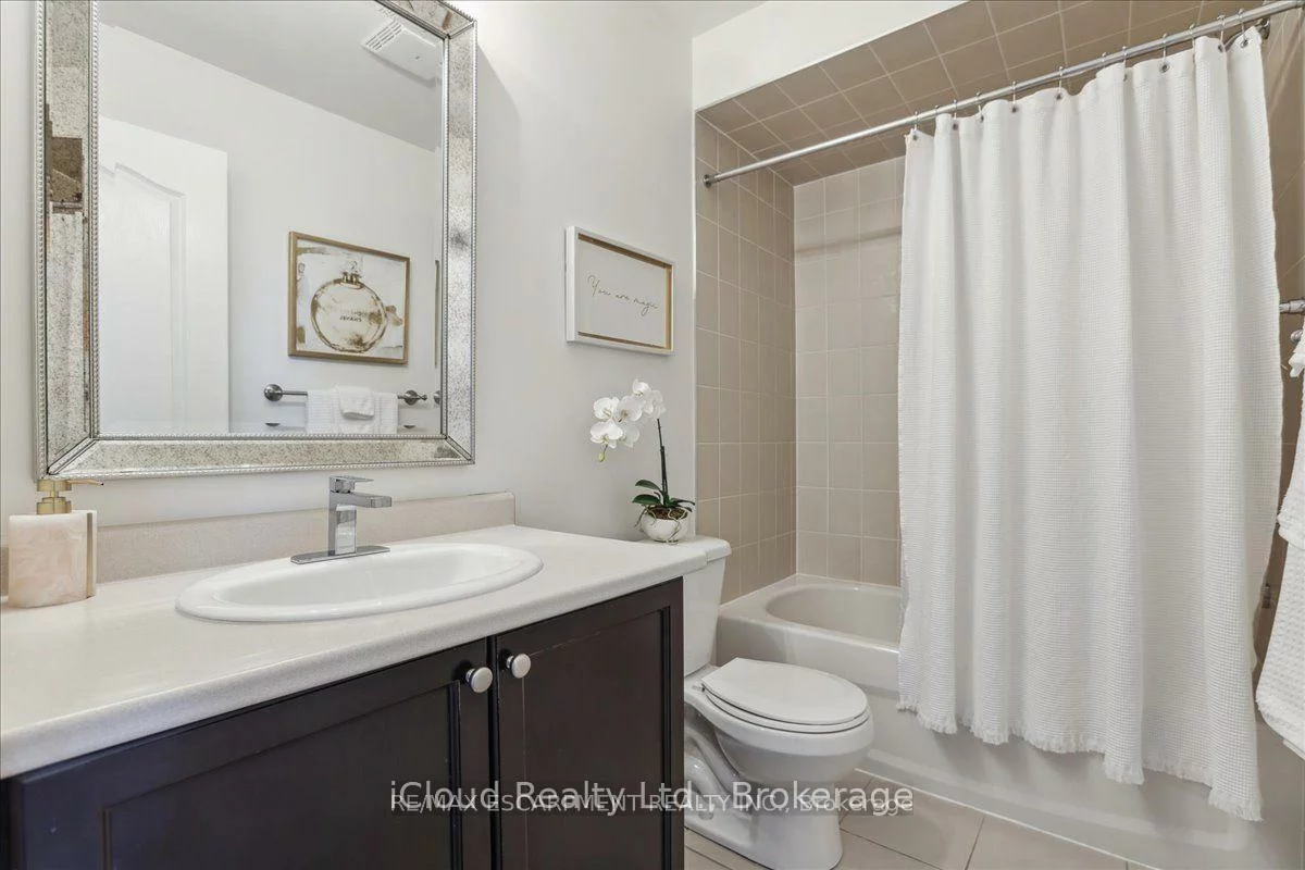 2572, Grand Oak, 1019 - WM Westmount, Oakville