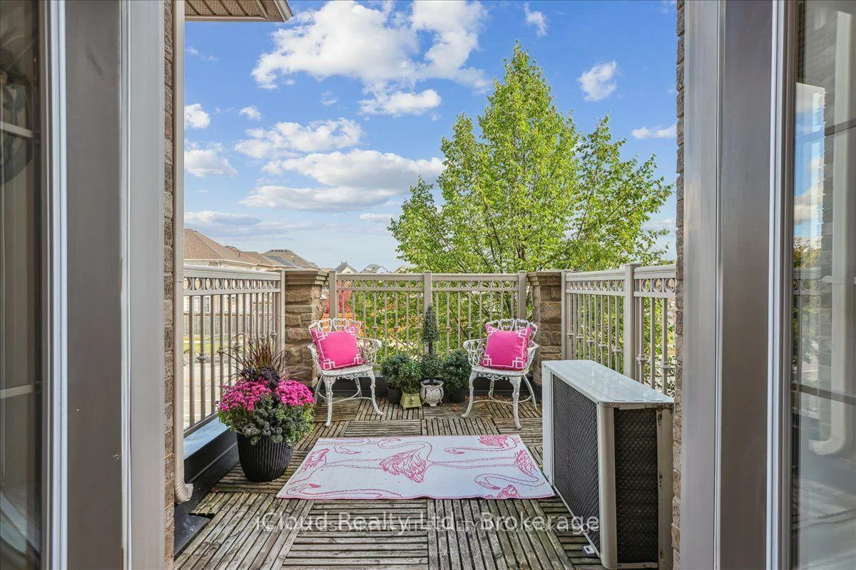 2572, Grand Oak, 1019 - WM Westmount, Oakville