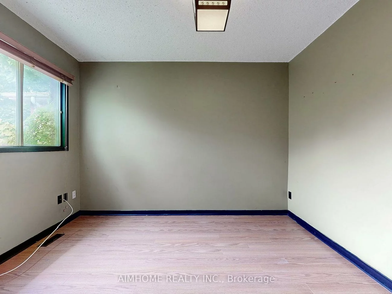 1188, Mccraney, 1003 - CP College Park, Oakville