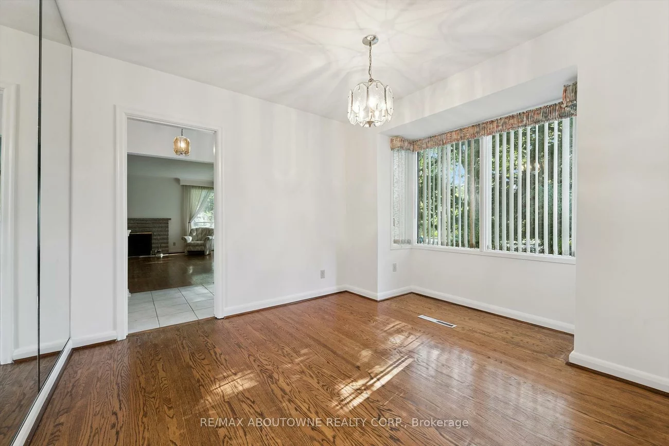 1095, Linbrook, 1011 - MO Morrison, Oakville