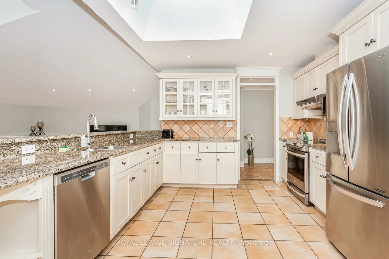 383, Maplehurst, 1020 - WO West, Oakville