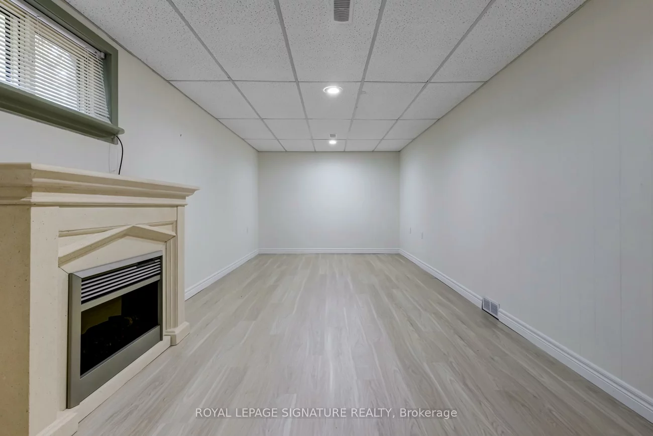 383, Maplehurst, 1020 - WO West, Oakville