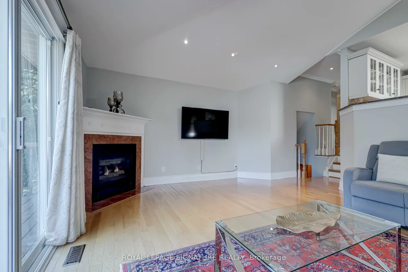 383, Maplehurst, 1020 - WO West, Oakville