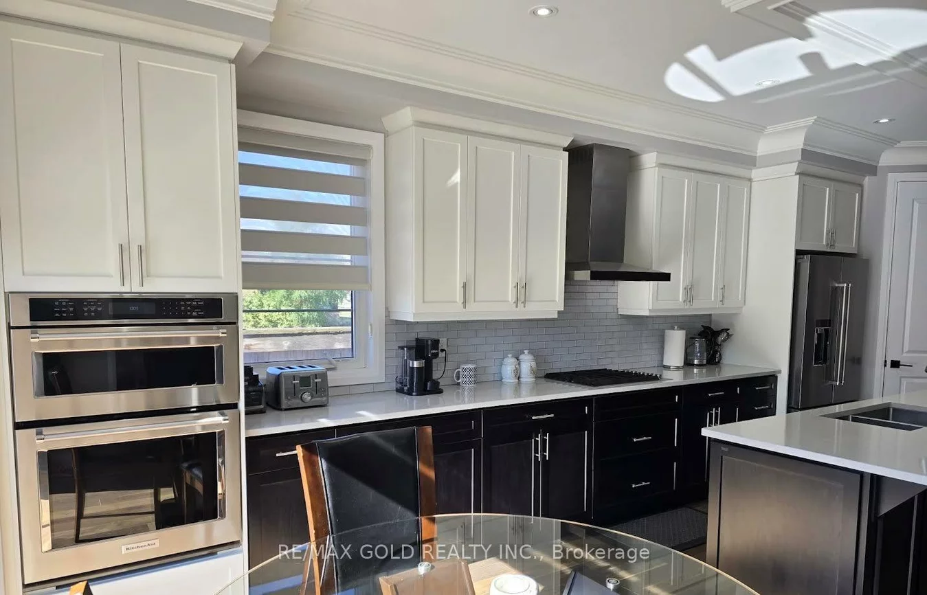 146, Threshing Mill, 1008 - GO Glenorchy, Oakville