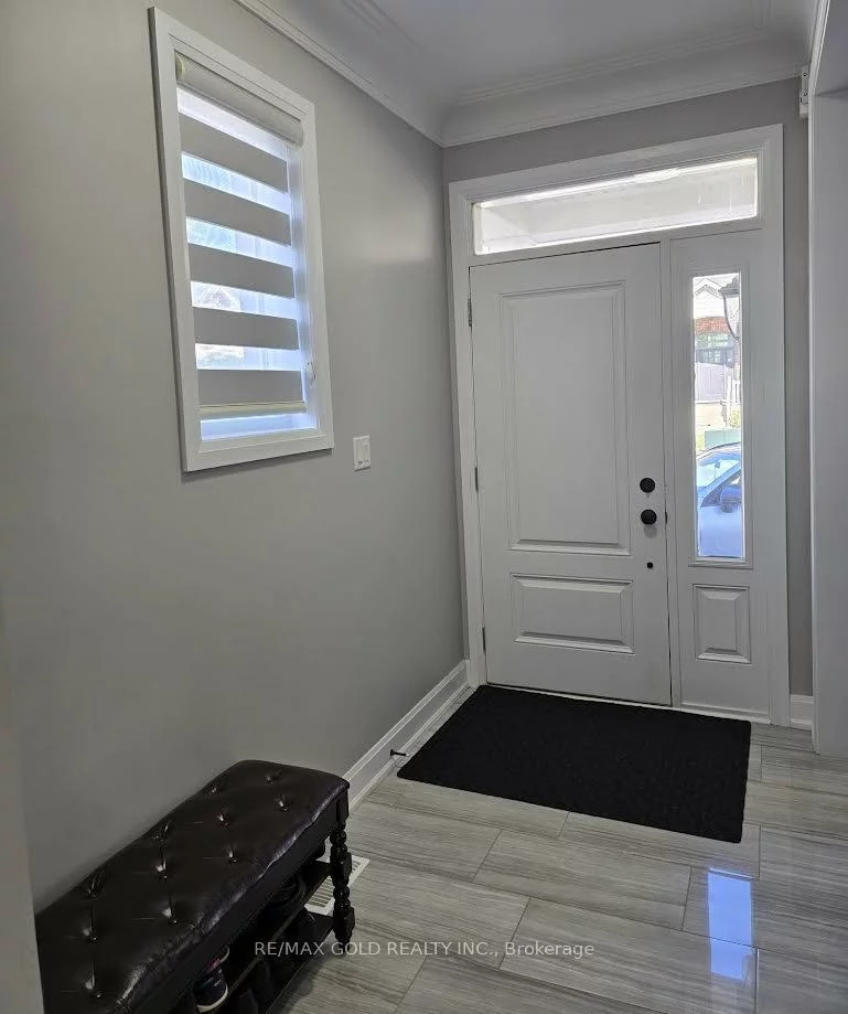 146, Threshing Mill, 1008 - GO Glenorchy, Oakville