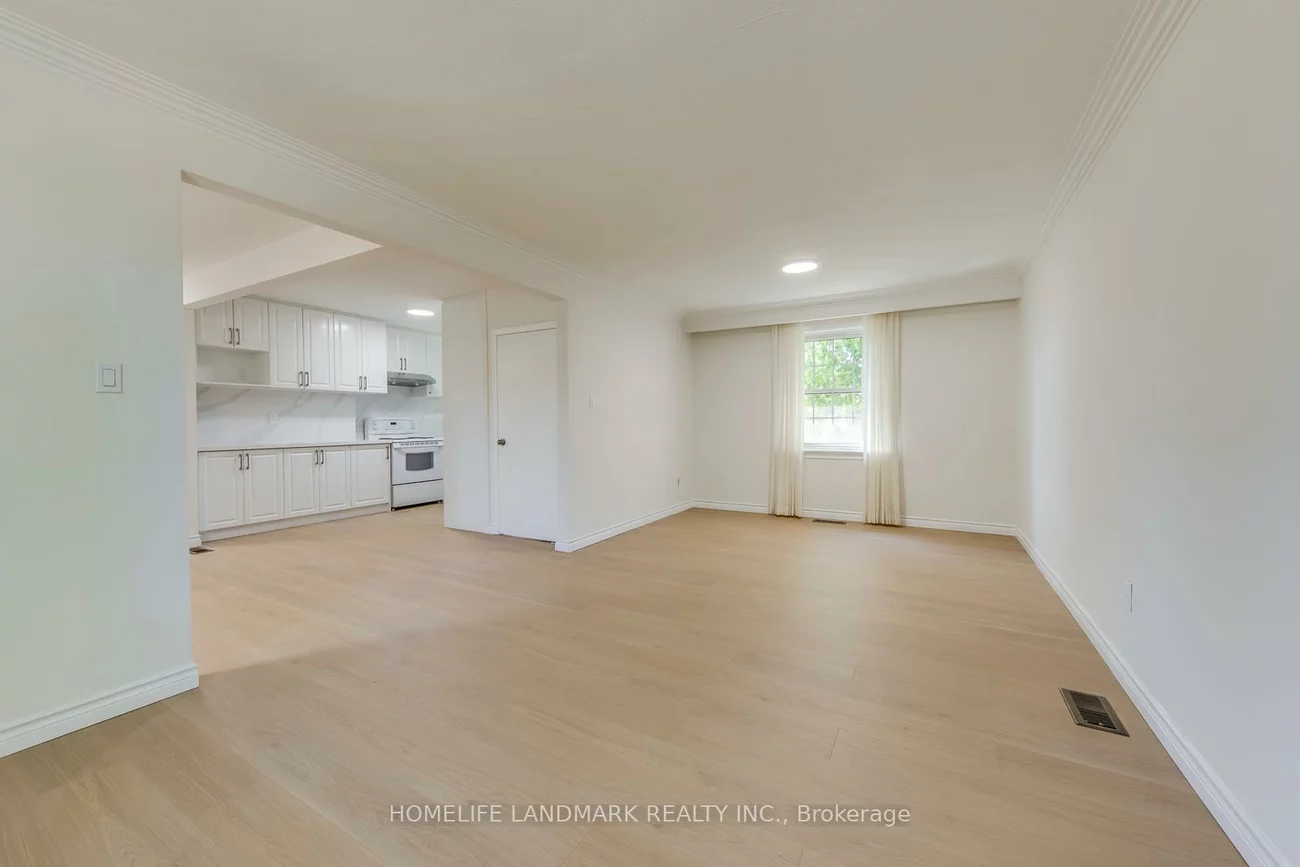 438, Sandmere, 1020 - WO West, Oakville