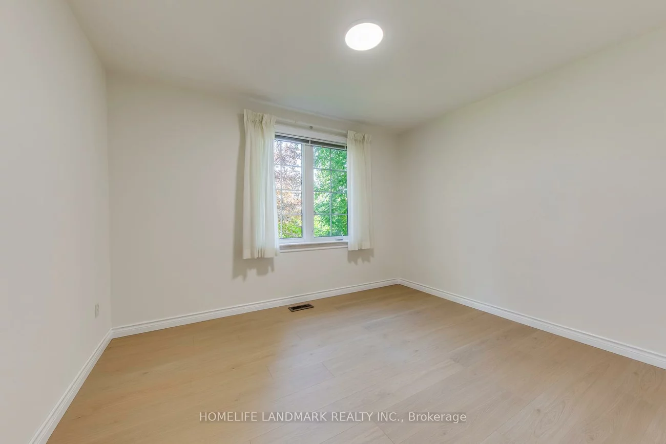 438, Sandmere, 1020 - WO West, Oakville