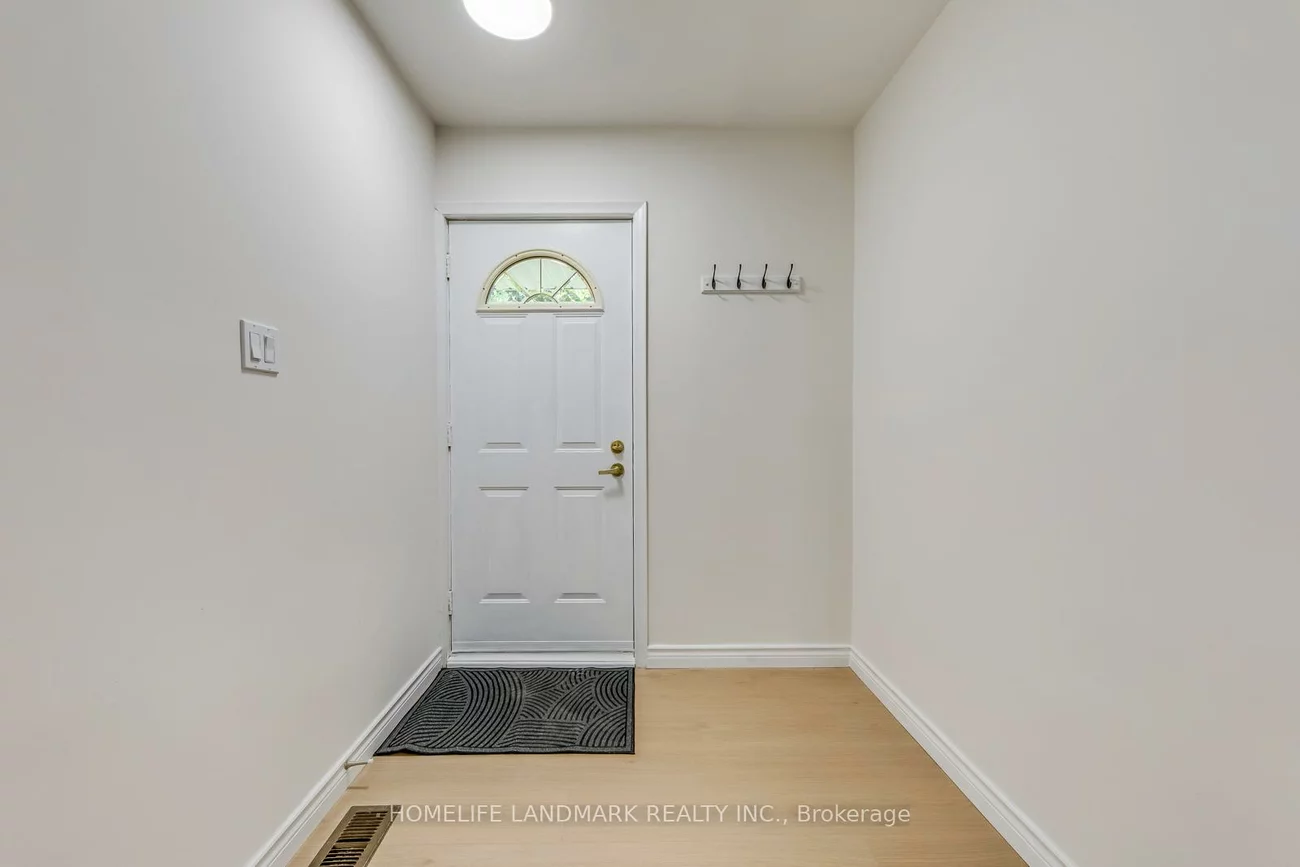 438, Sandmere, 1020 - WO West, Oakville