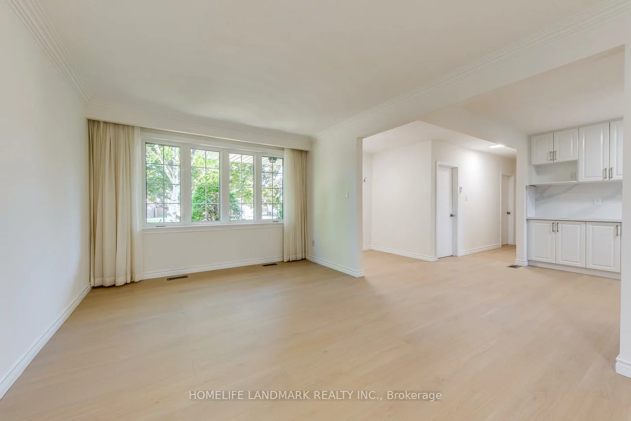 438, Sandmere, 1020 - WO West, Oakville