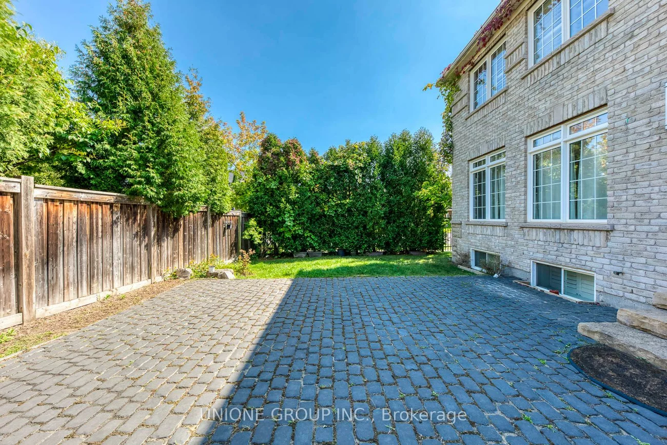 3231, Skipton, 1000 - BC Bronte Creek, Oakville