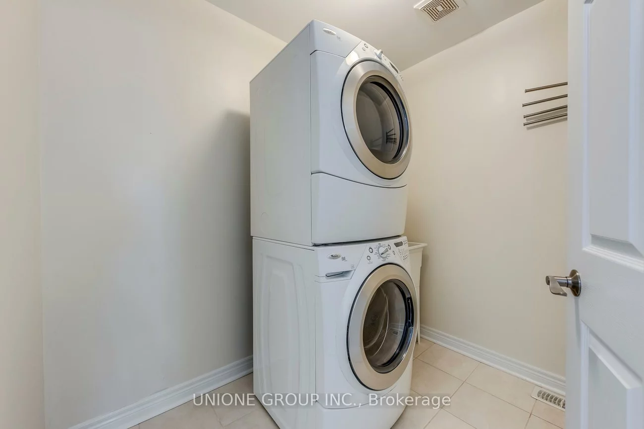 3231, Skipton, 1000 - BC Bronte Creek, Oakville