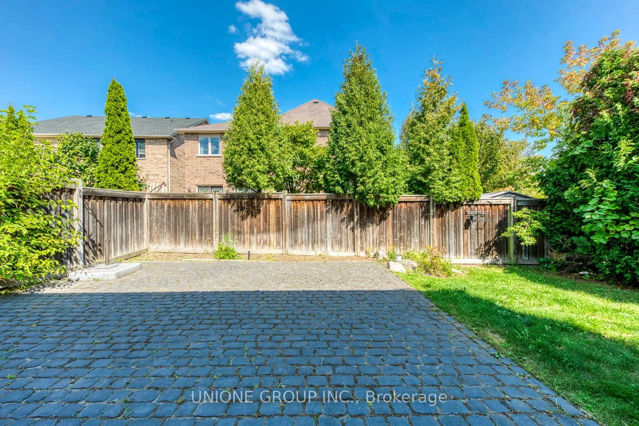 3231, Skipton, 1000 - BC Bronte Creek, Oakville