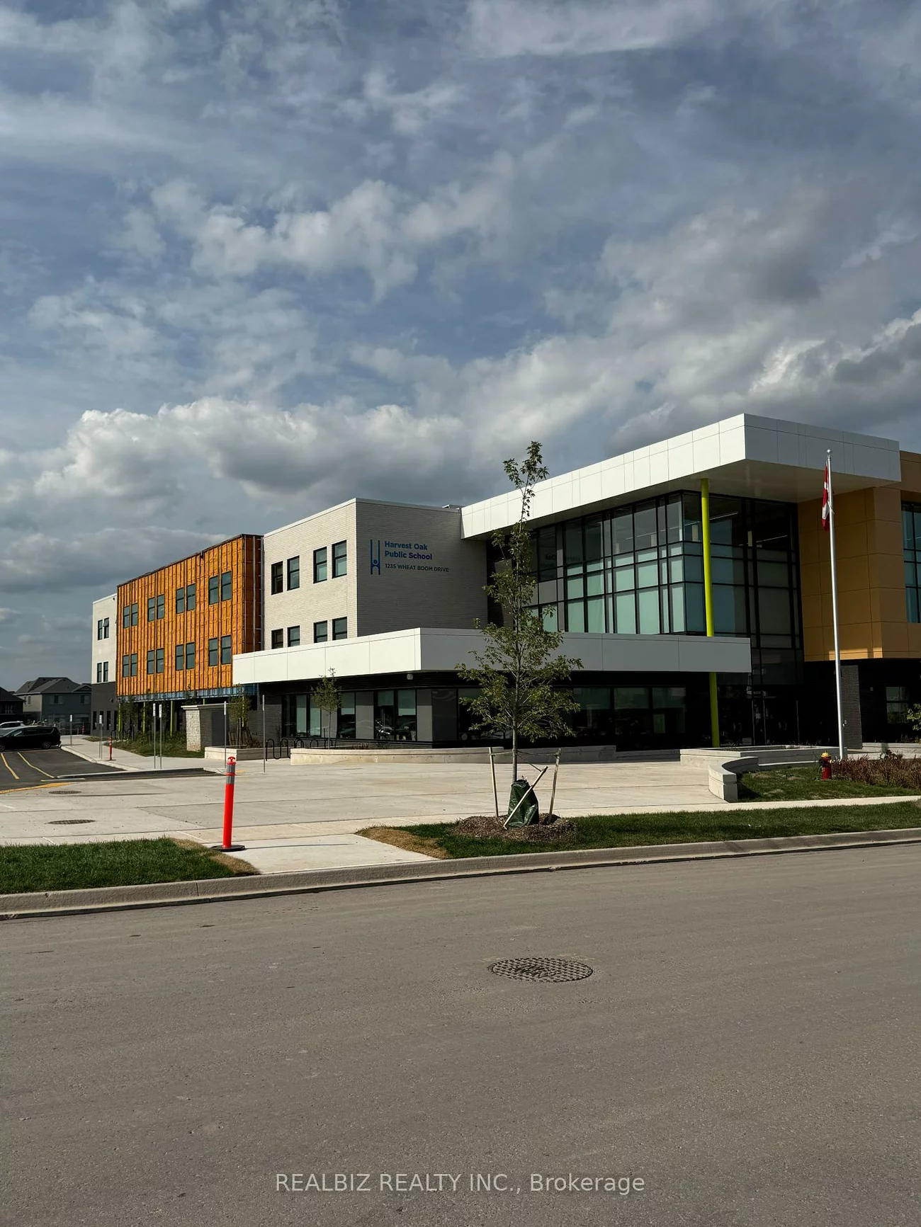 1224, Anthonia, 1010 - JM Joshua Meadows, Oakville