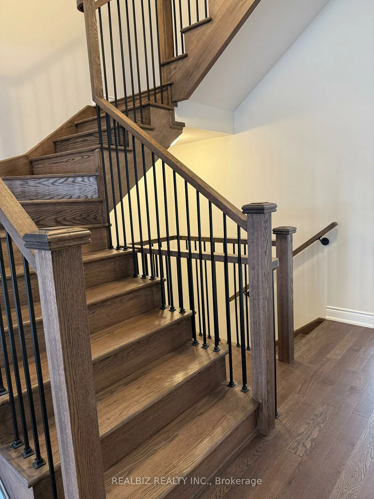 1224, Anthonia, 1010 - JM Joshua Meadows, Oakville