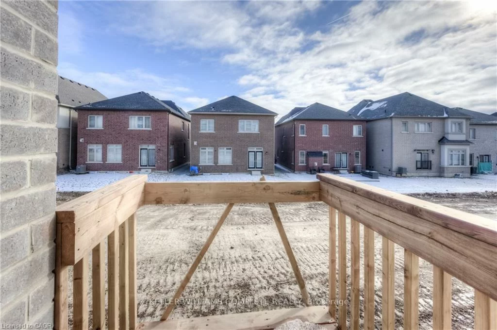 104, Settlers, 1008 - GO Glenorchy, Oakville