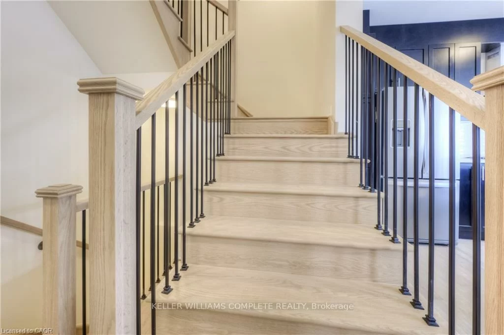 104, Settlers, 1008 - GO Glenorchy, Oakville